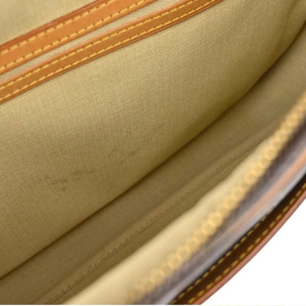 LV w/COA Monogram Reporter Bag in EUC - Picture 12 of 15